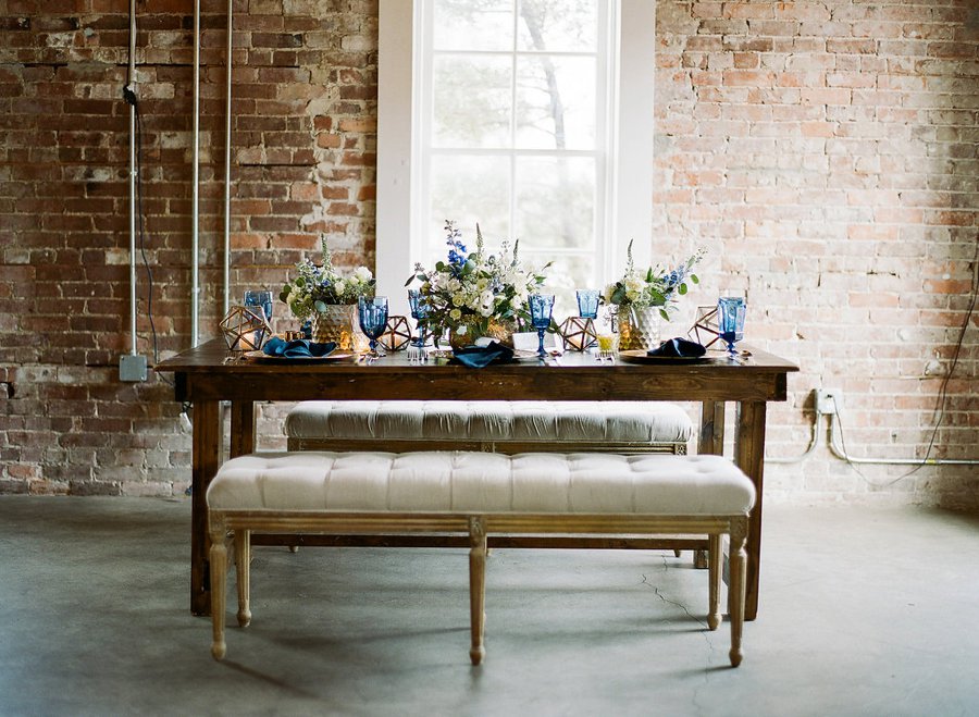 Navy & Teal Geode & Geometric Wedding Ideas via TheELD.com