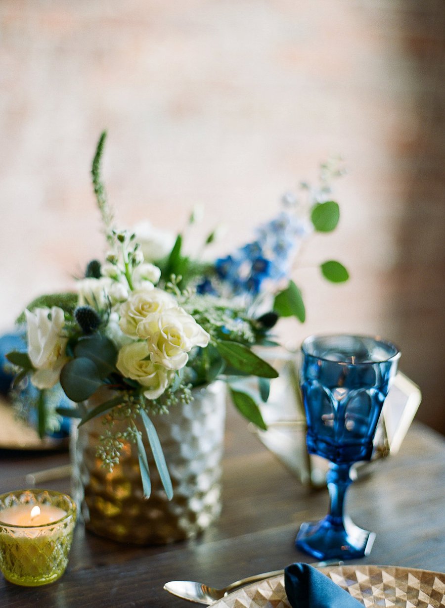 Navy & Teal Geode & Geometric Wedding Ideas via TheELD.com