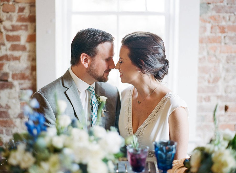 Navy & Teal Geode & Geometric Wedding Ideas via TheELD.com