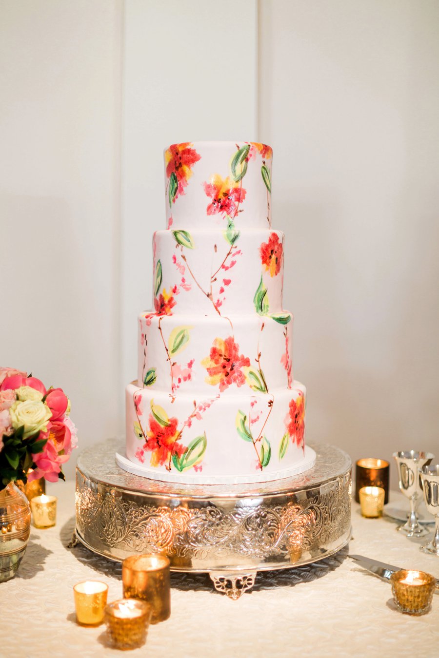 An Elegant Floral Inspired Southern Wedding via TheELD.com