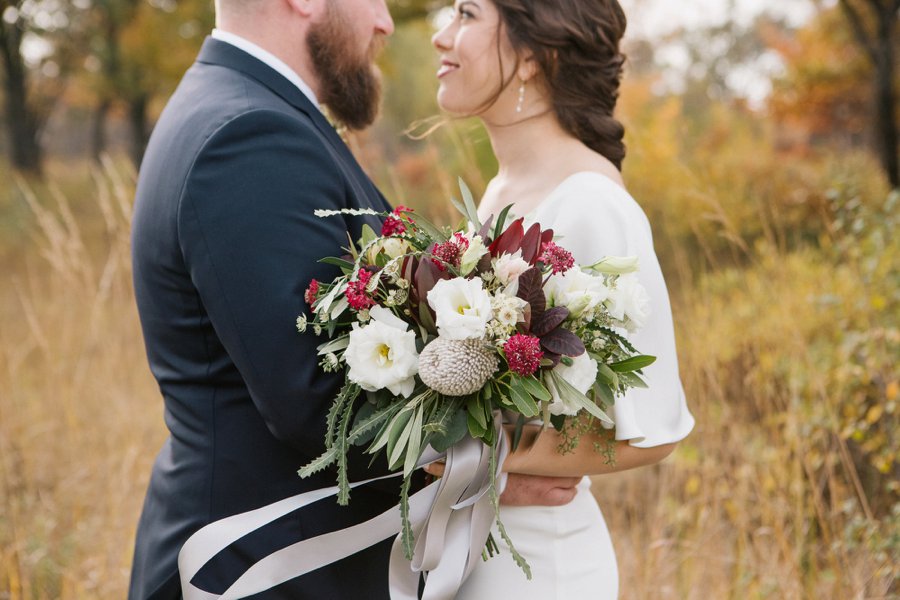 Boho Gray, Blue, & Red Illinois Wedding via TheELD.com