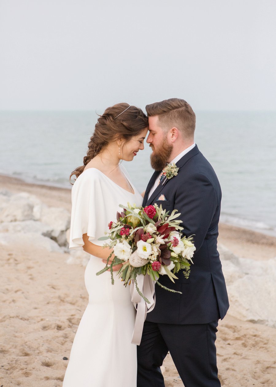 Boho Gray, Blue, & Red Illinois Wedding via TheELD.com