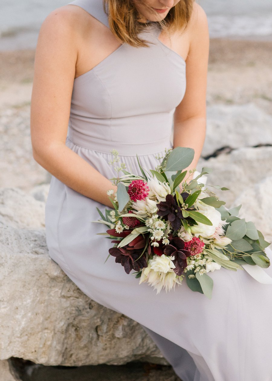 Boho Gray, Blue, & Red Illinois Wedding via TheELD.com