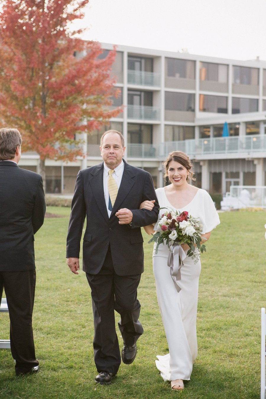 Boho Gray, Blue, & Red Illinois Wedding via TheELD.com