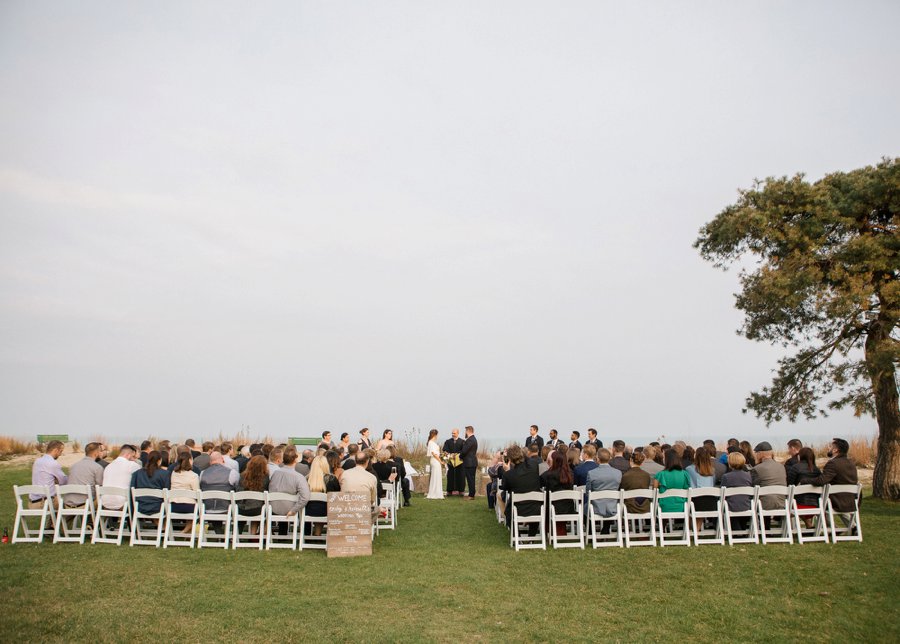 Boho Gray, Blue, & Red Illinois Wedding via TheELD.com