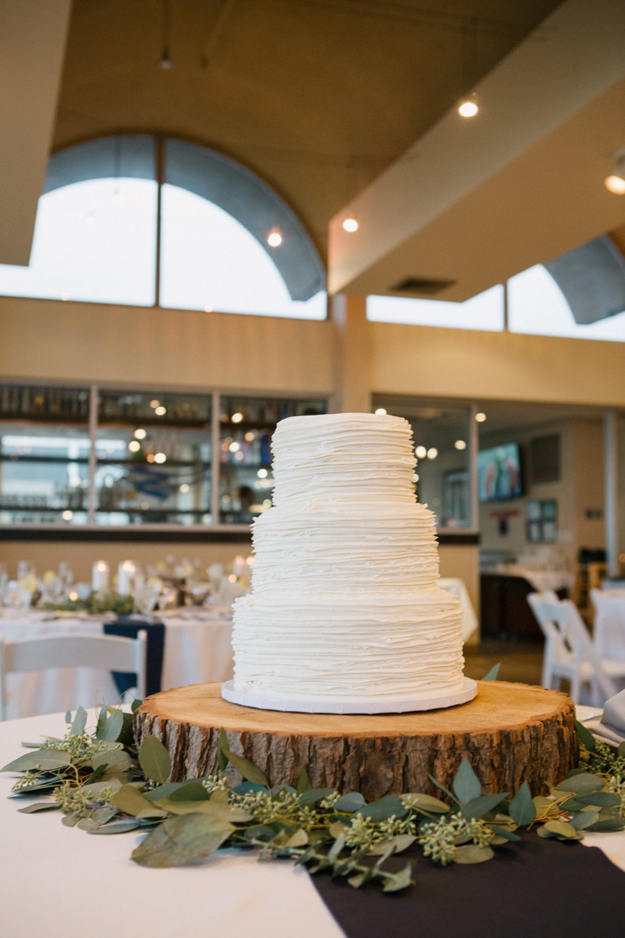 Boho Gray, Blue, & Red Illinois Wedding via TheELD.com