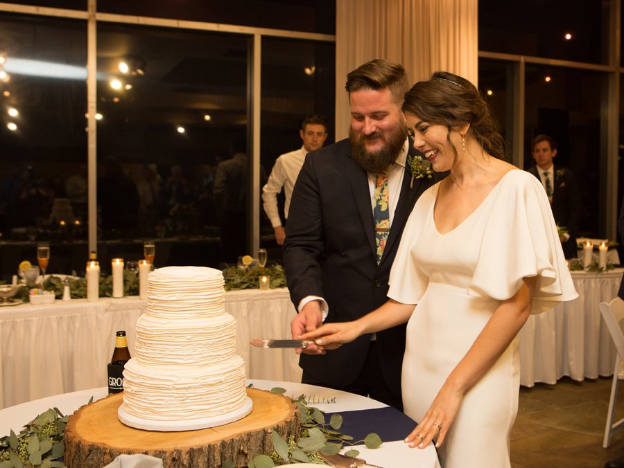 Boho Gray, Blue, & Red Illinois Wedding via TheELD.com