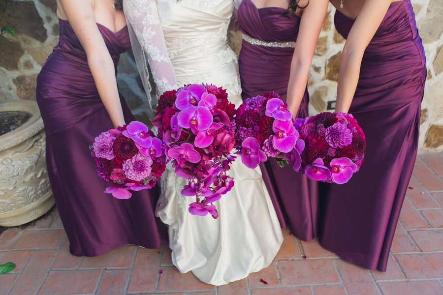 An Elegant Glam Purple California Vineyard Wedding via TheELD.com