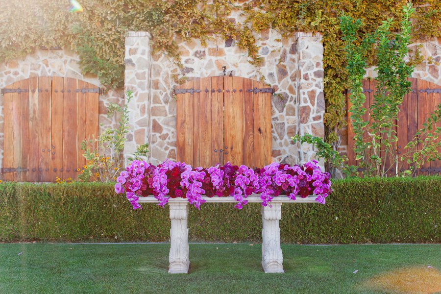 An Elegant Glam Purple California Vineyard Wedding via TheELD.com