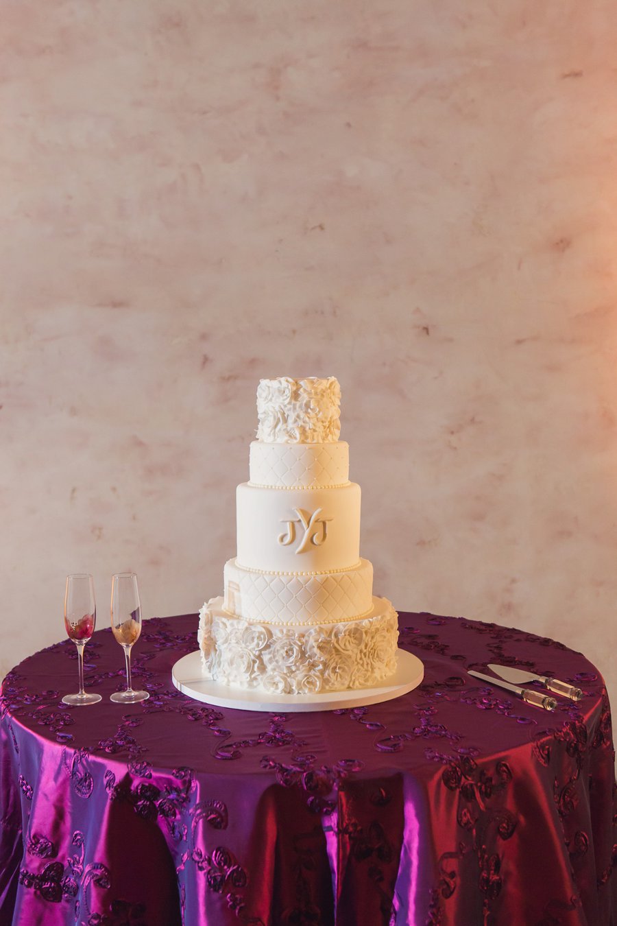 An Elegant Glam Purple California Vineyard Wedding via TheELD.com