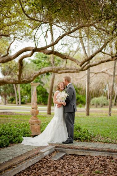 A Garden Inspired Blush Florida Wedding via TheELD.com