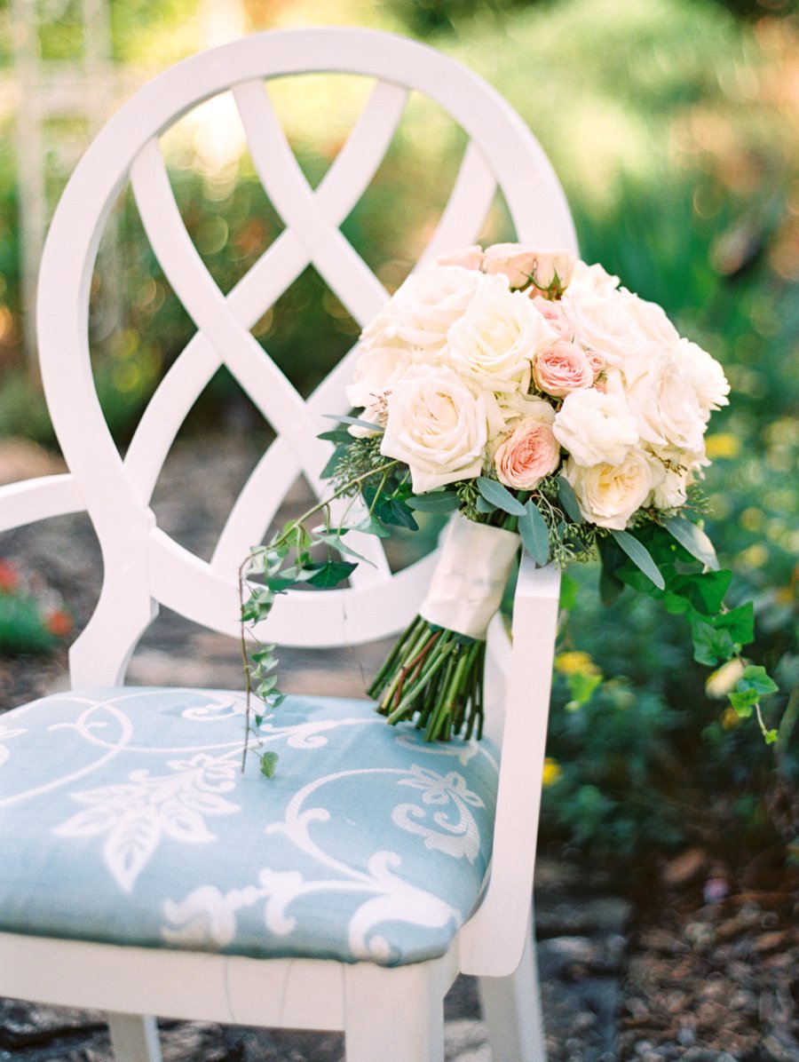 A Romantic Blush and White Rustic Florida Barn Wedding via TheELD.com