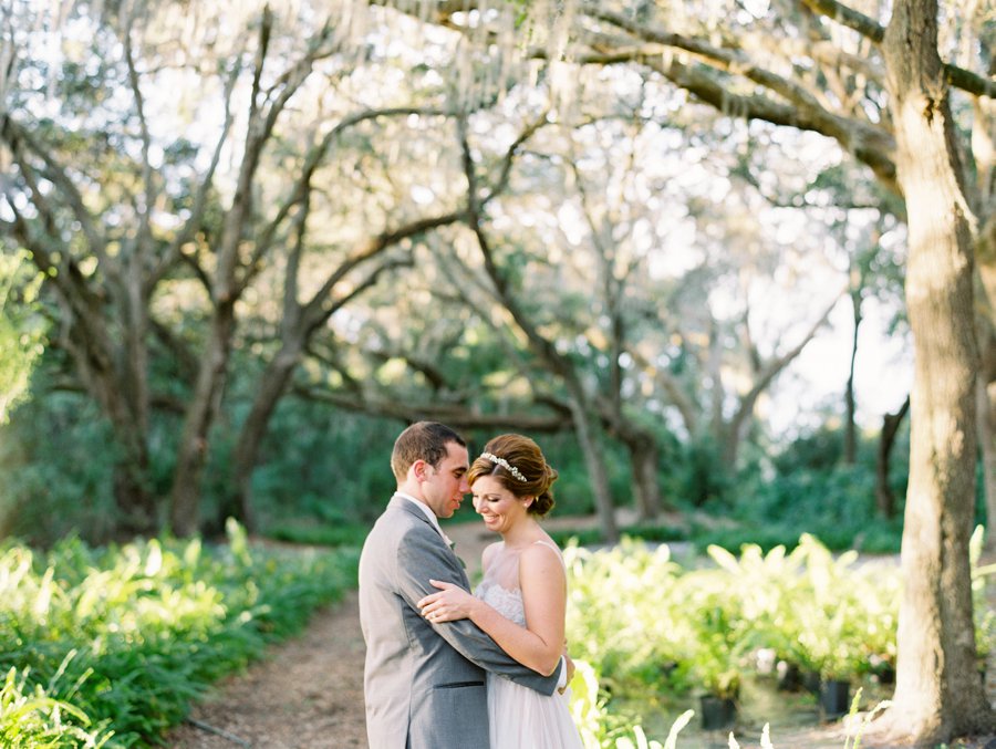 A Romantic Blush and White Rustic Florida Barn Wedding via TheELD.com