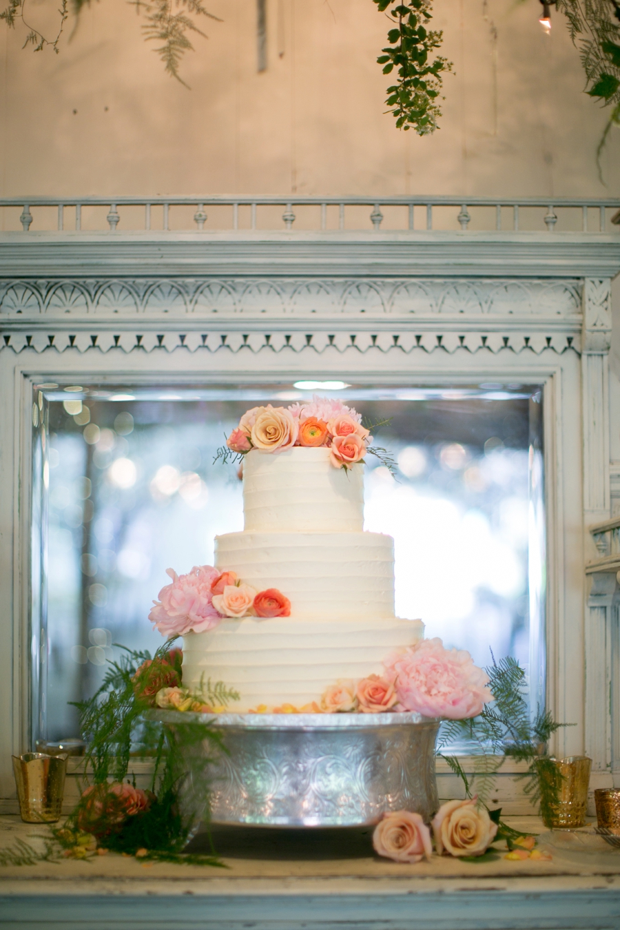 Classic Pink Minnesota Garden Wedding via TheELD.com