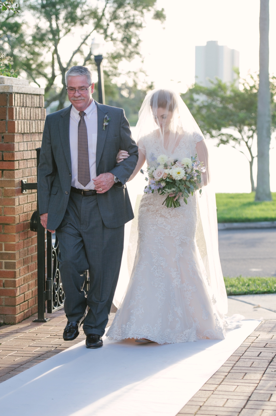 Blue & White Florida Garden Wedding via TheELD.com