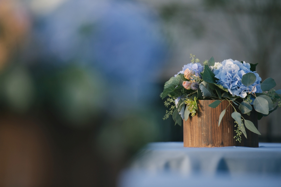 Blue & White Florida Garden Wedding via TheELD.com