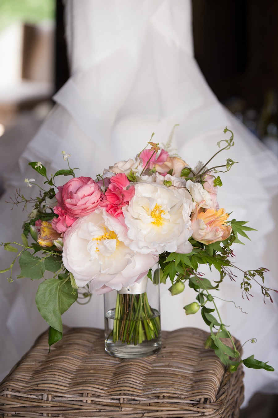 Pink & Green Elegant Garden Wedding via TheELD.com