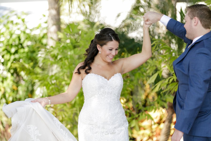 Lavender & Green Lakefront Central Florida Wedding via TheELD.com