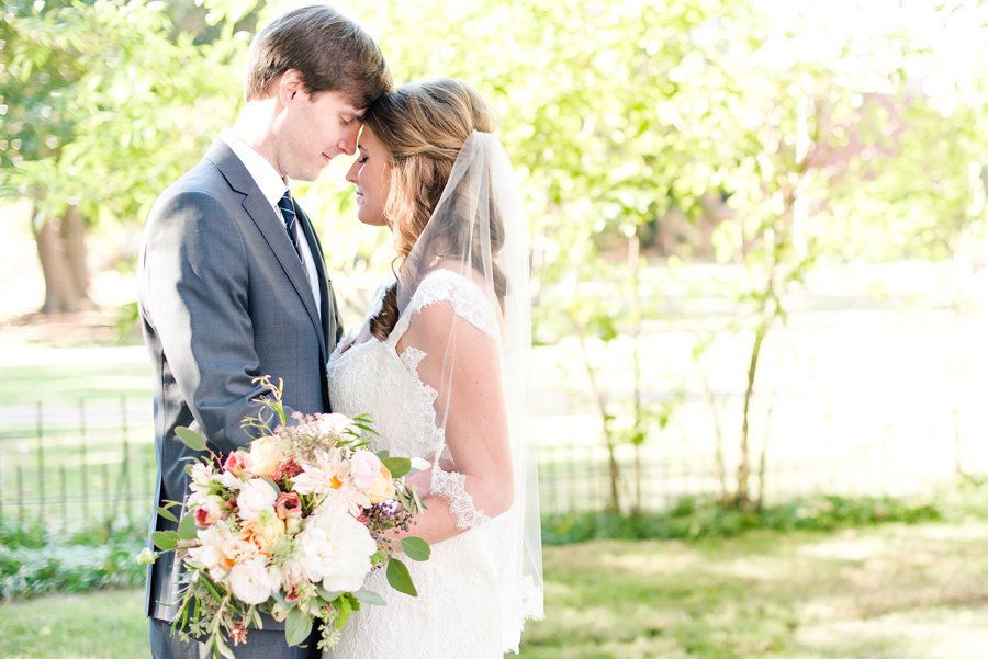 Blush & Grey Tennessee Wedding via TheELD.com