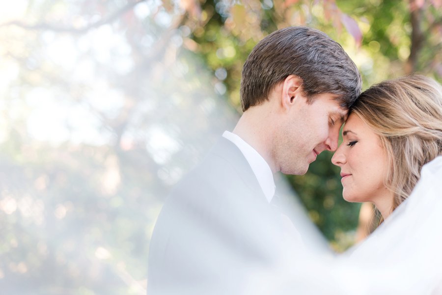 Blush & Grey Tennessee Wedding via TheELD.com