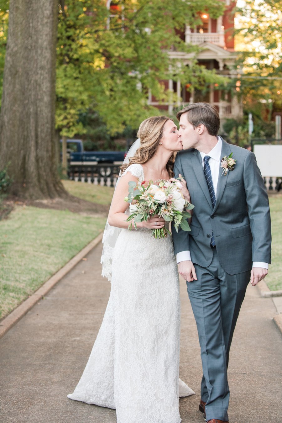 Blush & Grey Tennessee Wedding via TheELD.com