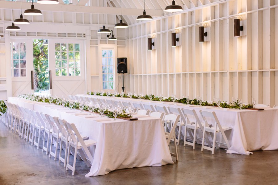 An Intimate Green & White Los Angeles Wedding via TheELD.com