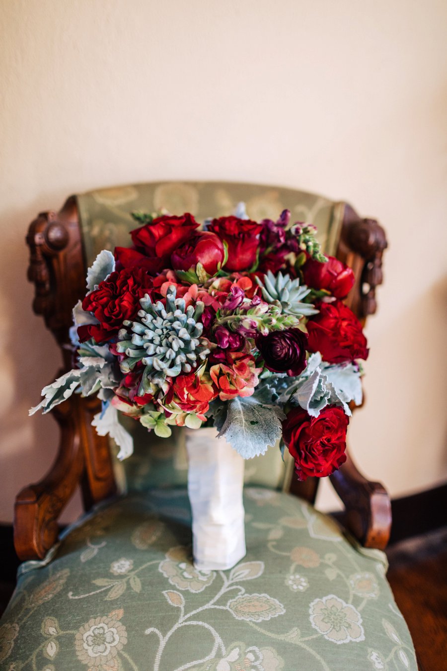 An Elegant Deep Red and Blue Central Florida Wedding via TheELD.com