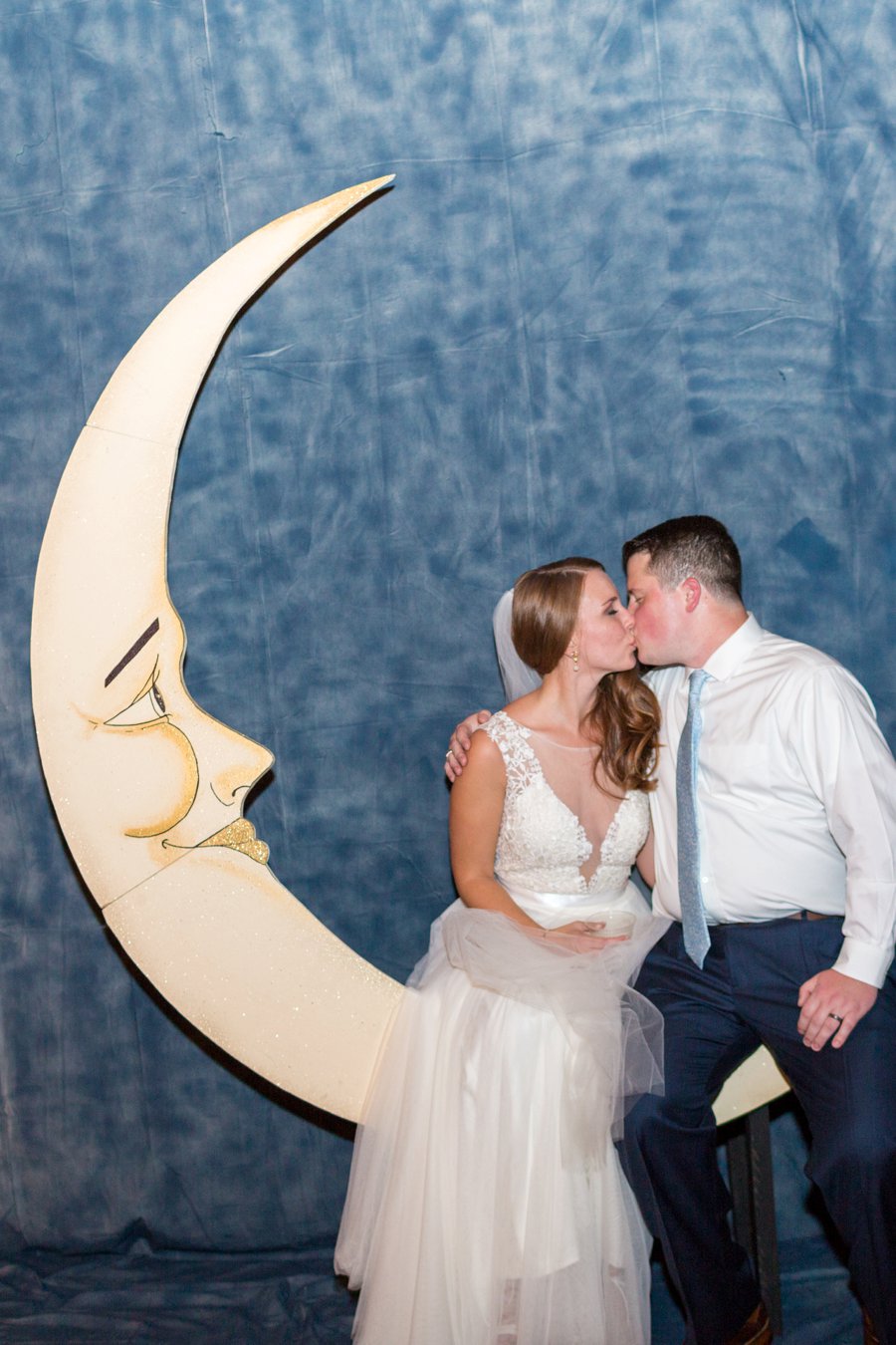 An Eclectic Blue & White Pennsylvania Wedding via TheELD.com