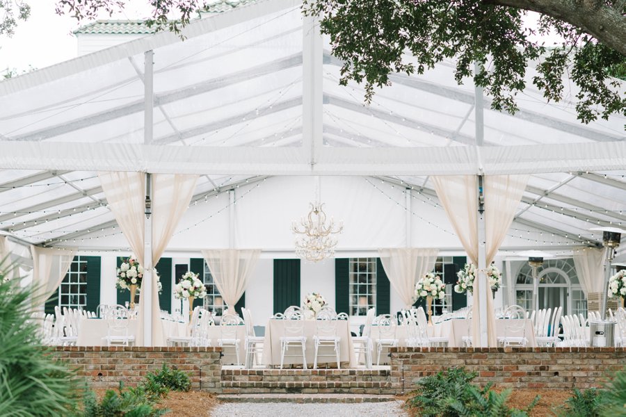 A White and Teal Southern Charleston Wedding via TheELD.com