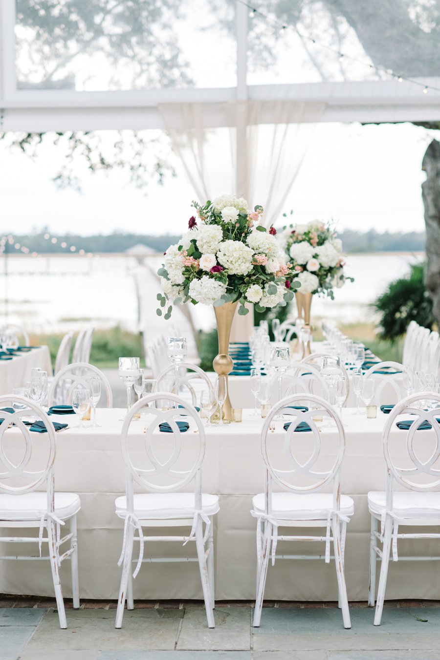 A White and Teal Southern Charleston Wedding via TheELD.com