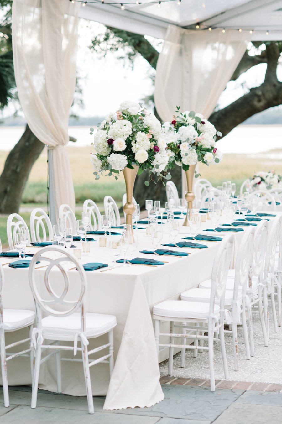 A White and Teal Southern Charleston Wedding via TheELD.com