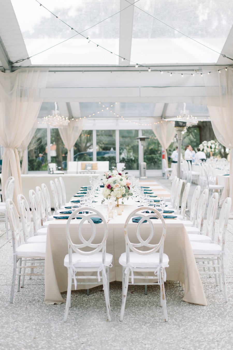 A White and Teal Southern Charleston Wedding via TheELD.com