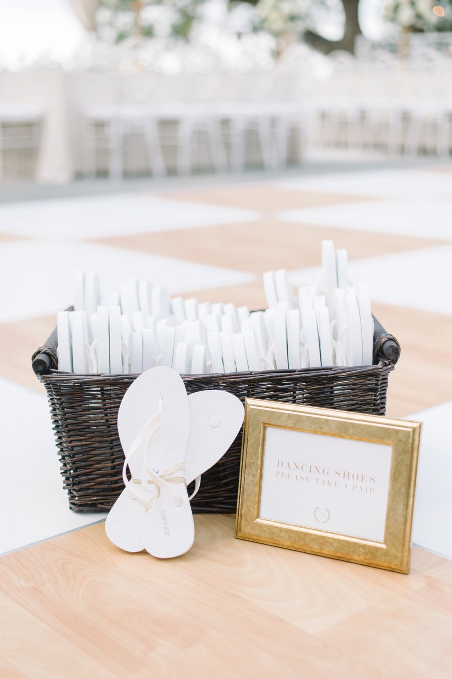 A White and Teal Southern Charleston Wedding via TheELD.com