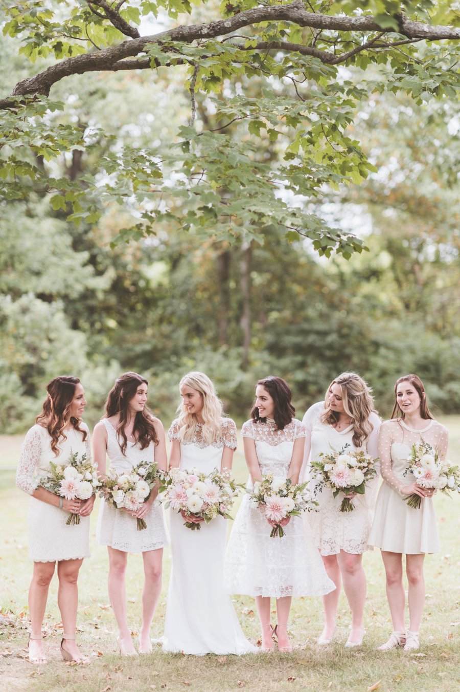 A Blush & White Classic Vintage Pennsylvania Wedding via TheELD.com