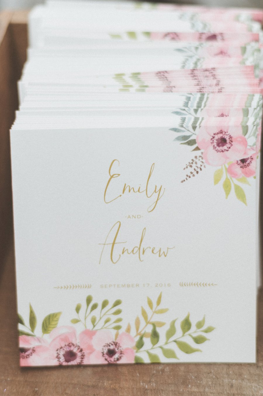 A Blush & White Classic Vintage Pennsylvania Wedding via TheELD.com