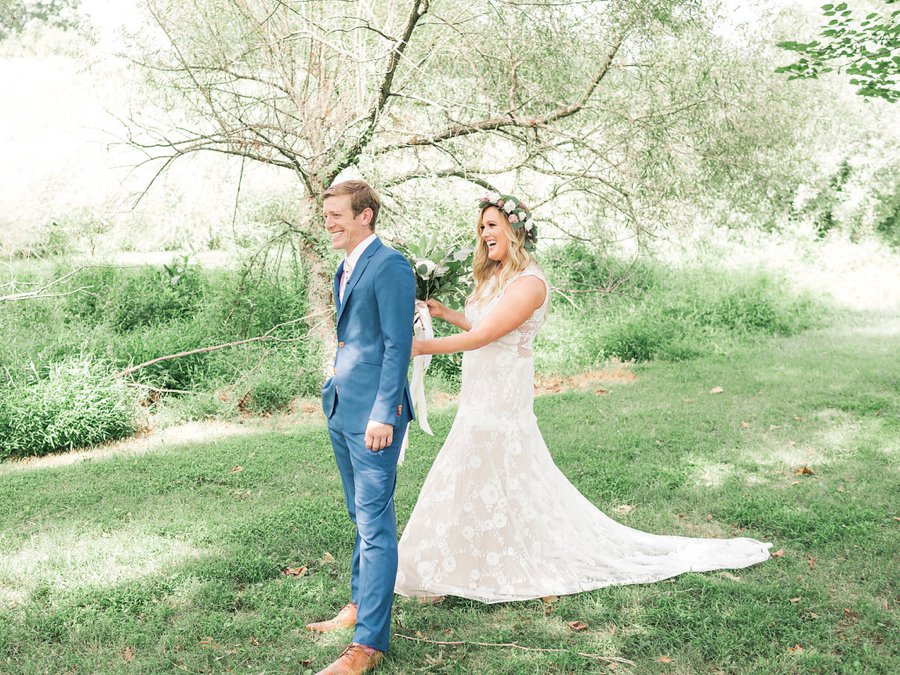 A Relaxed Bohemian Blush & Blue Maryland Wedding via TheELD.com