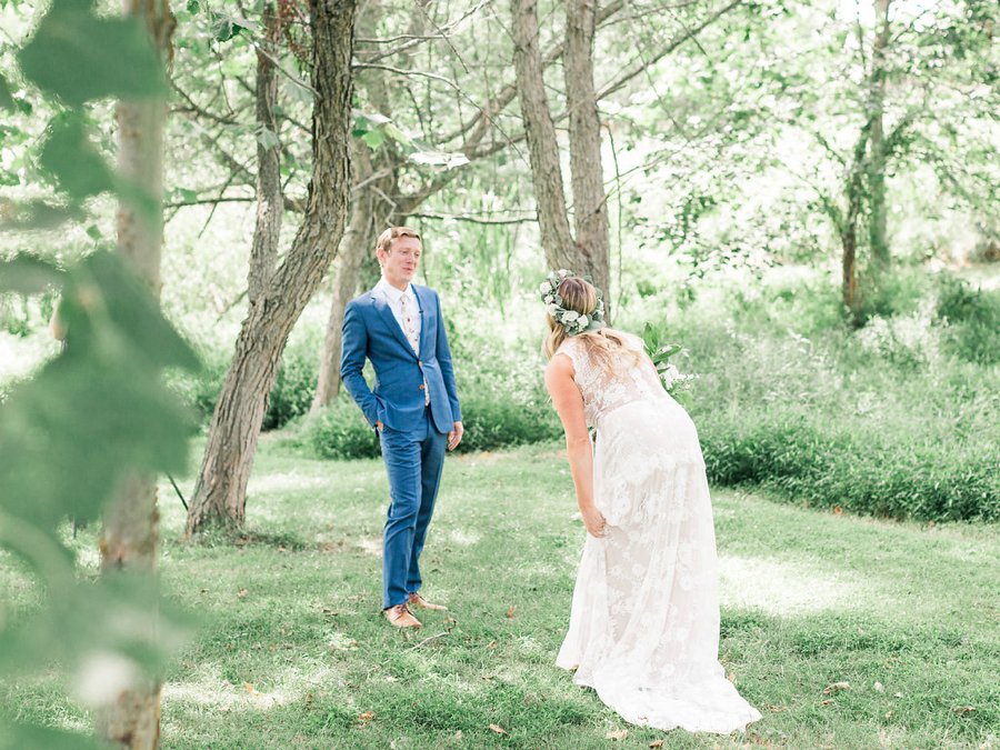 A Relaxed Bohemian Blush & Blue Maryland Wedding via TheELD.com