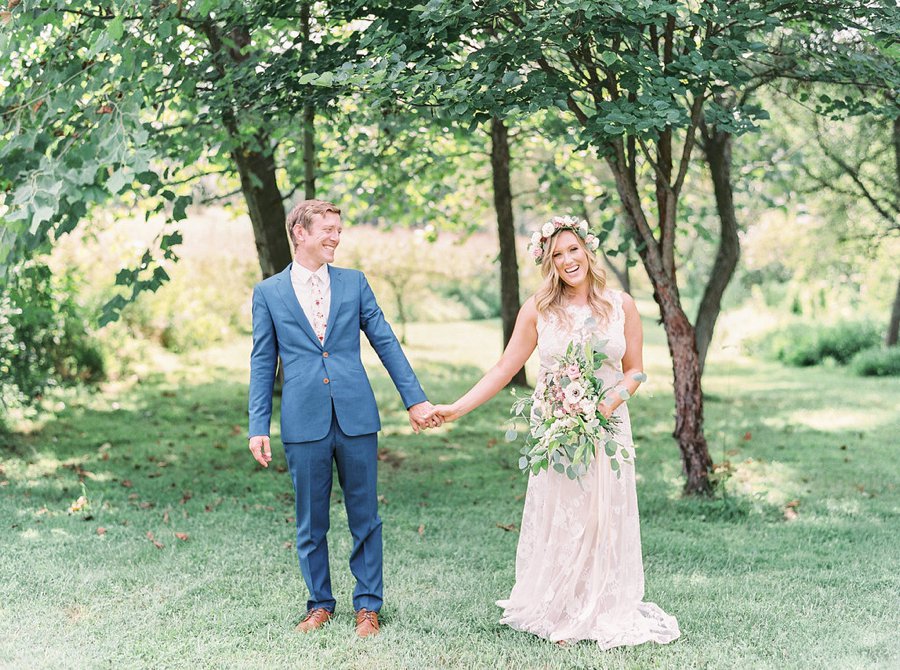 A Relaxed Bohemian Blush & Blue Maryland Wedding via TheELD.com