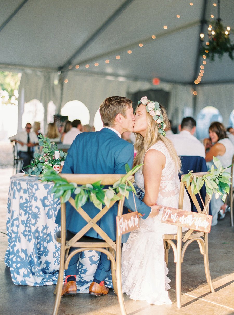 A Relaxed Bohemian Blush & Blue Maryland Wedding via TheELD.com