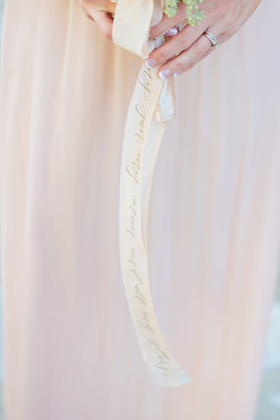 An Elegant White & Blush Rustic Florida Wedding via TheELD.com