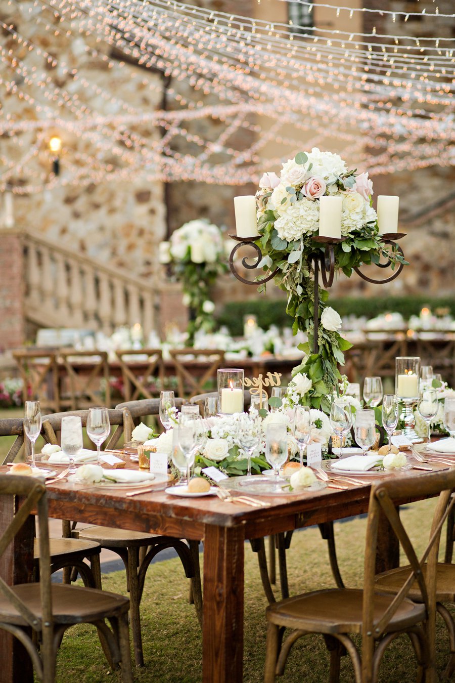 An Elegant White & Blush Rustic Florida Wedding via TheELD.com