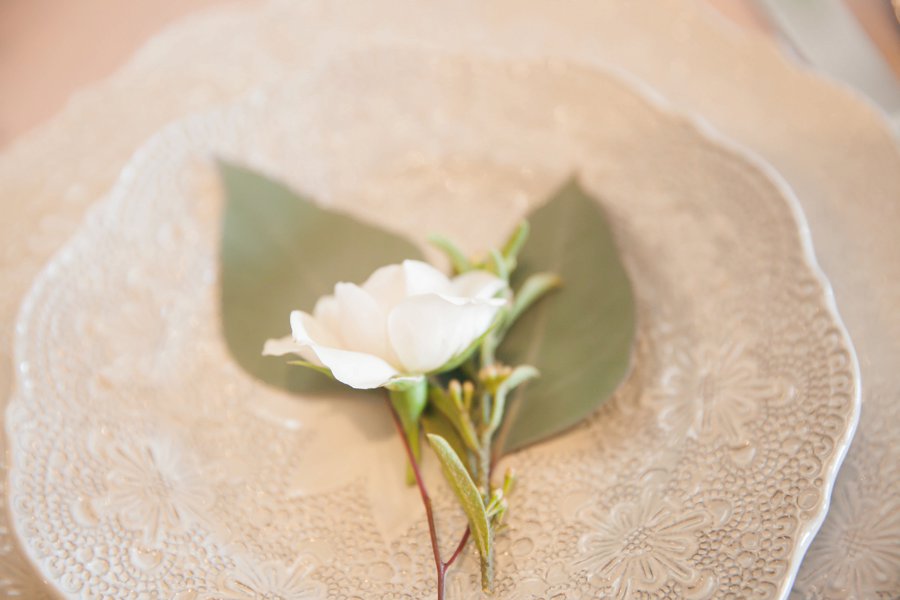 Romantic Organic & Green Illinois Industrial Wedding Ideas via TheELD.com