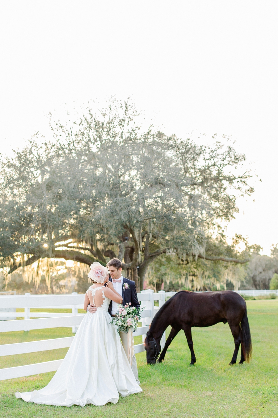 Romantic Blush & White Kentucky Derby Inspired Wedding Ideas via TheELD.com