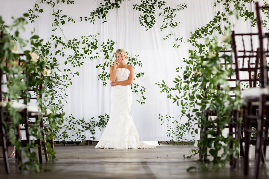An Organic Blush, White, & Green North Carolina Wedding via TheELD.com