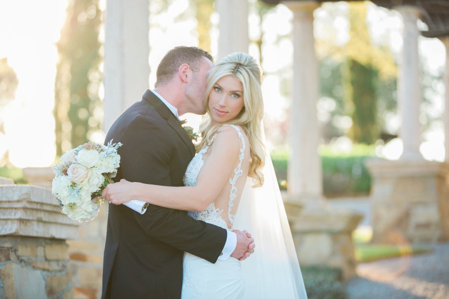 An Elegant White & Silver Central Florida Wedding via TheELD.com