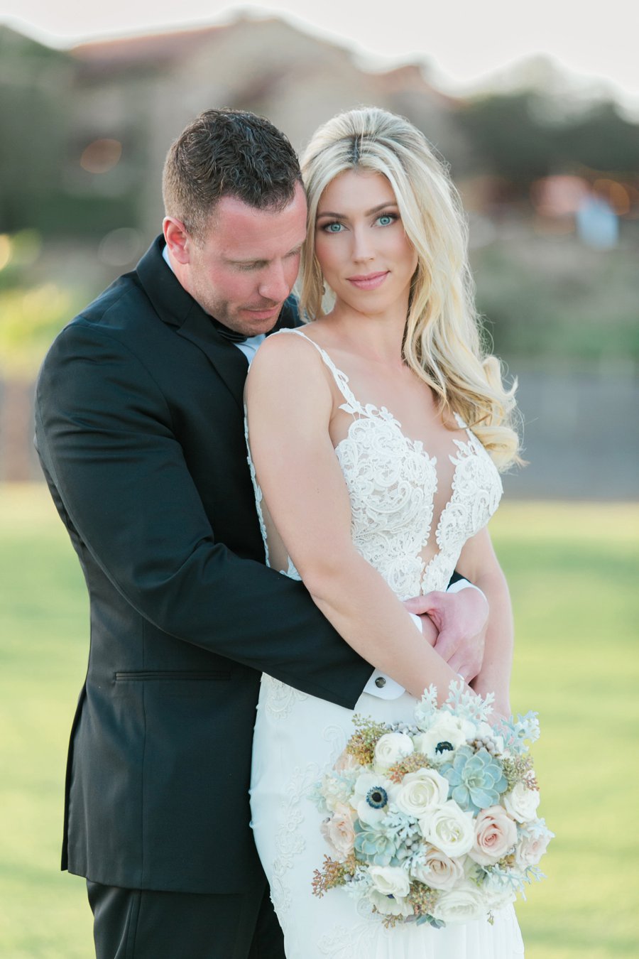 An Elegant White & Silver Central Florida Wedding via TheELD.com