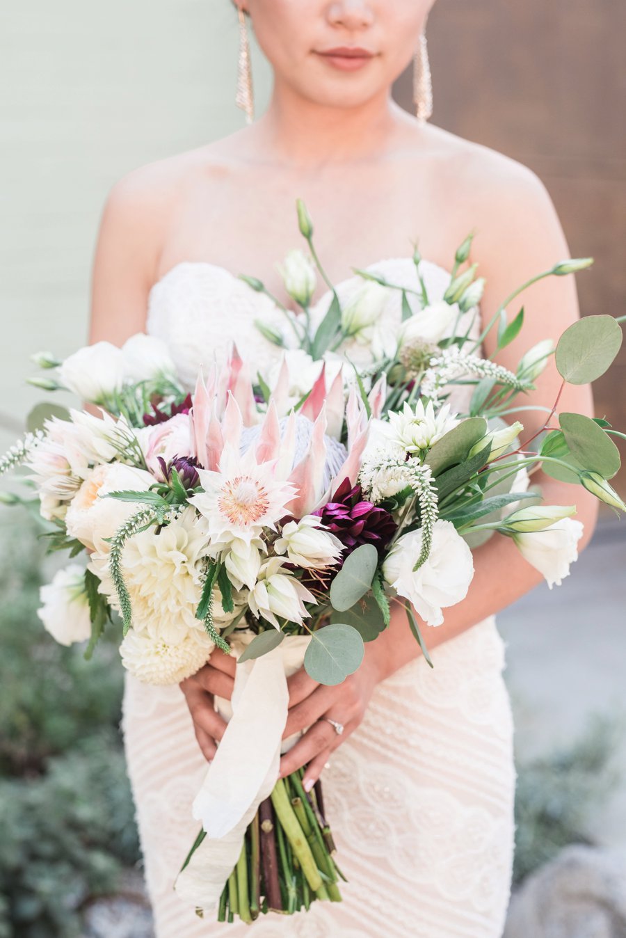 A Quirky Chemistry Inspired Los Angeles Wedding via TheELD.com