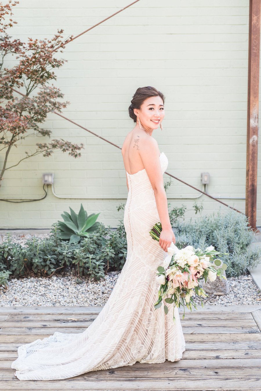 A Quirky Chemistry Inspired Los Angeles Wedding via TheELD.com