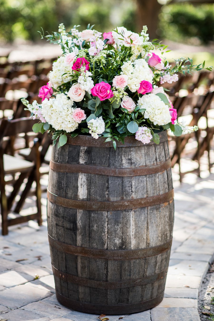 A Pink and Teal Rustic Florida Wedding via TheELD.com