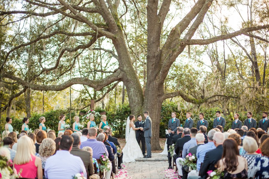 A Pink and Teal Rustic Florida Wedding via TheELD.com